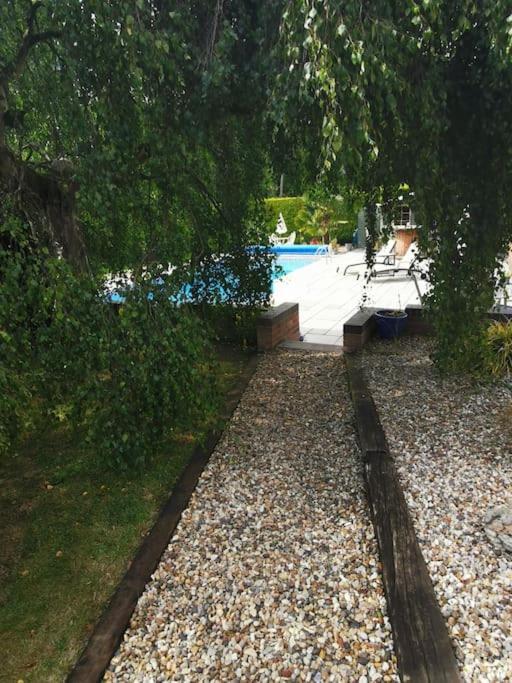 Apartamento The Squirrels- Alresford, Essex Exterior foto